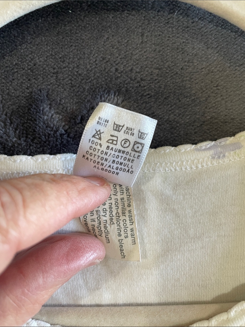 Calida White Cotton nightgown- Small - Picture 3 of 14